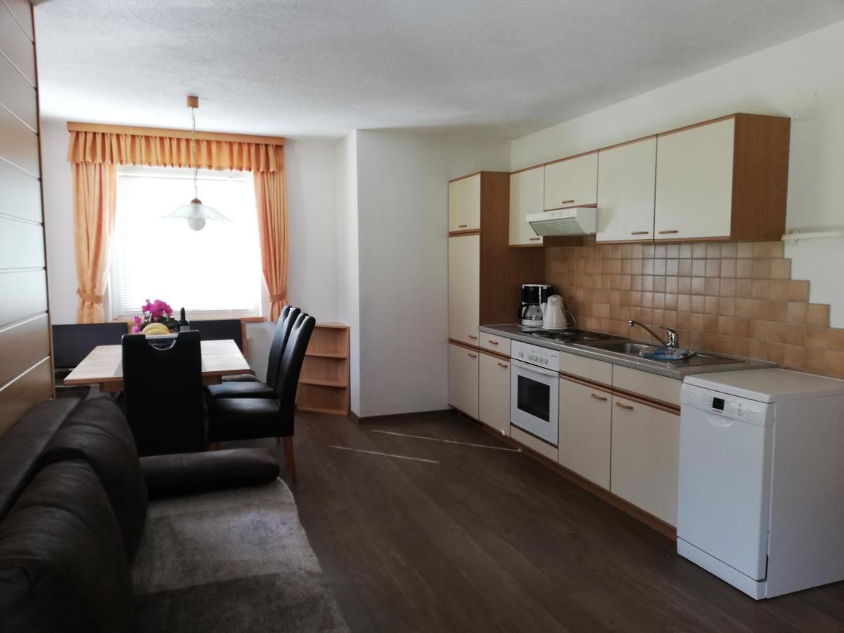 Klara Apartment Galtuer